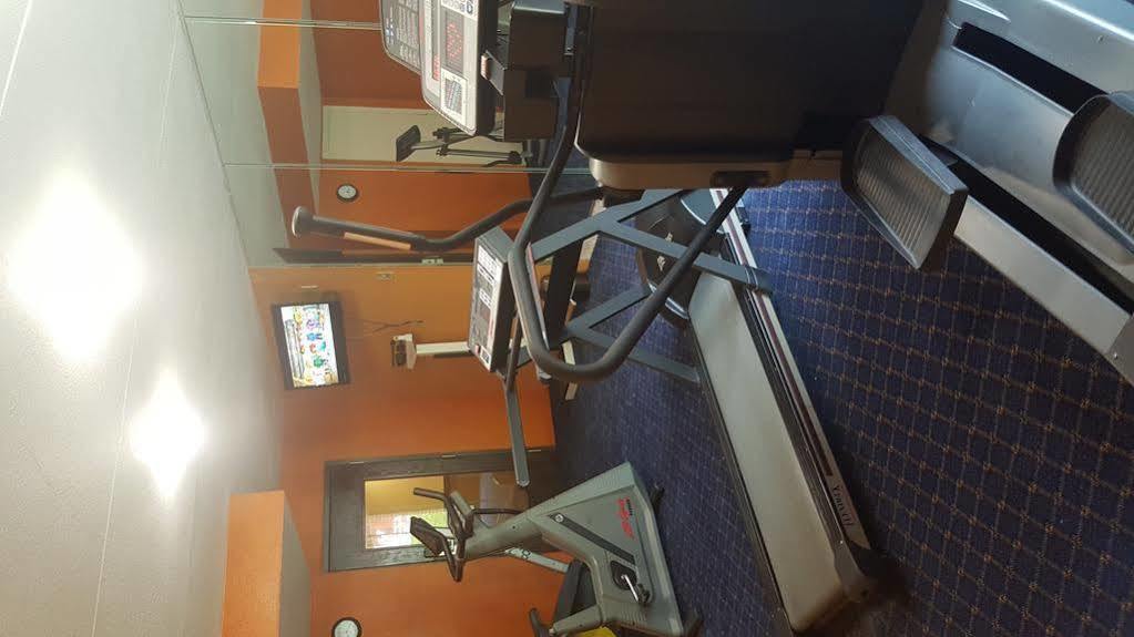 Norton Econo Lodge Inn & Suites מראה חיצוני תמונה
